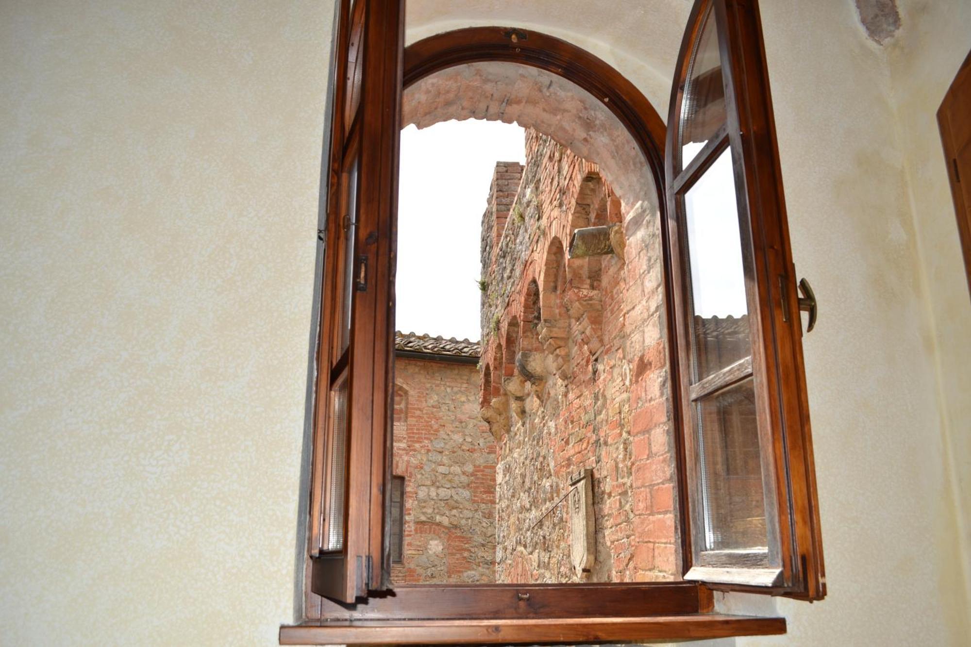 فيلا Castel Pietraio مونتيريجيوني الغرفة الصورة